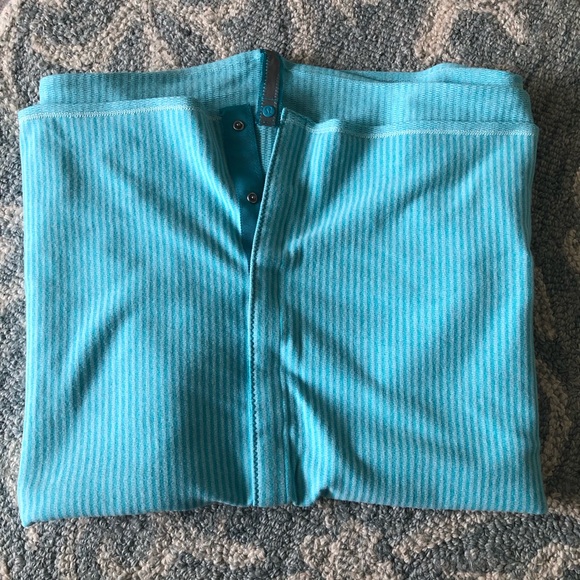 Lululemon Vinyassa Scarves - Picture 9 of 11